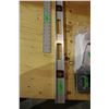 Image 2 : Level, Weather Stripping, Ruler
