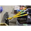 Image 4 : Shop Mop Floor Pails Plus Squeegees, Scrubbers