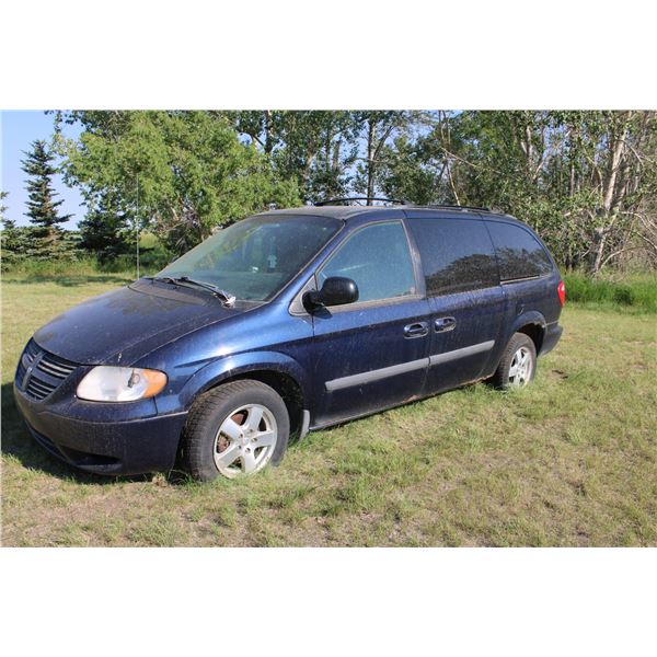 2006 Dodge Grand Caravan for Parts kms? VIN - 1D4GP24R36B646938
