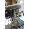 Image 5 : Delta 8" Basic Drill Press with Manual (Working)
