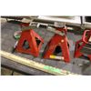 Image 1 : Pair of 3 Ton Jack Stands