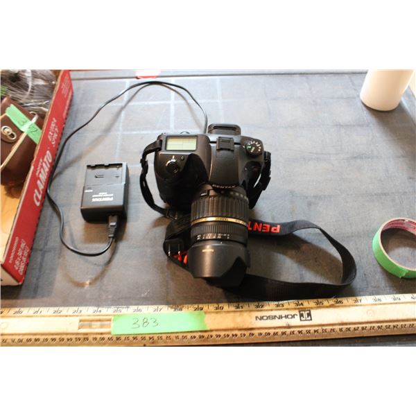 Pentax K-20 With Battery and Charger (Working)