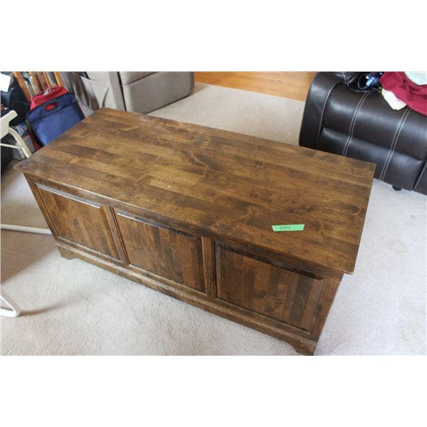 Quilt Storage Wooden Trunk (Sanded Inside) Measurements 49" x 22" x 20" Tall