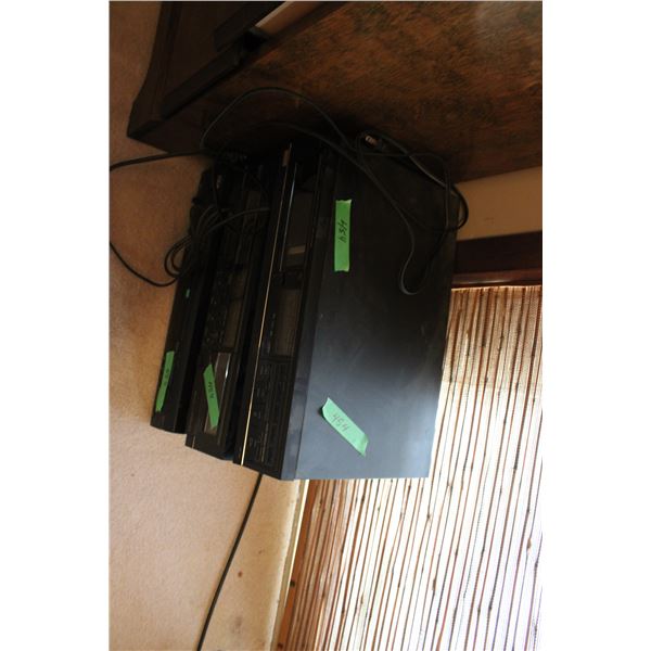 Equalizers DVD Player Double Auto Compact Disks Charger Electronics