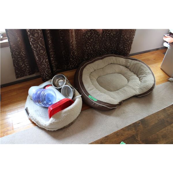2 Dog Beds