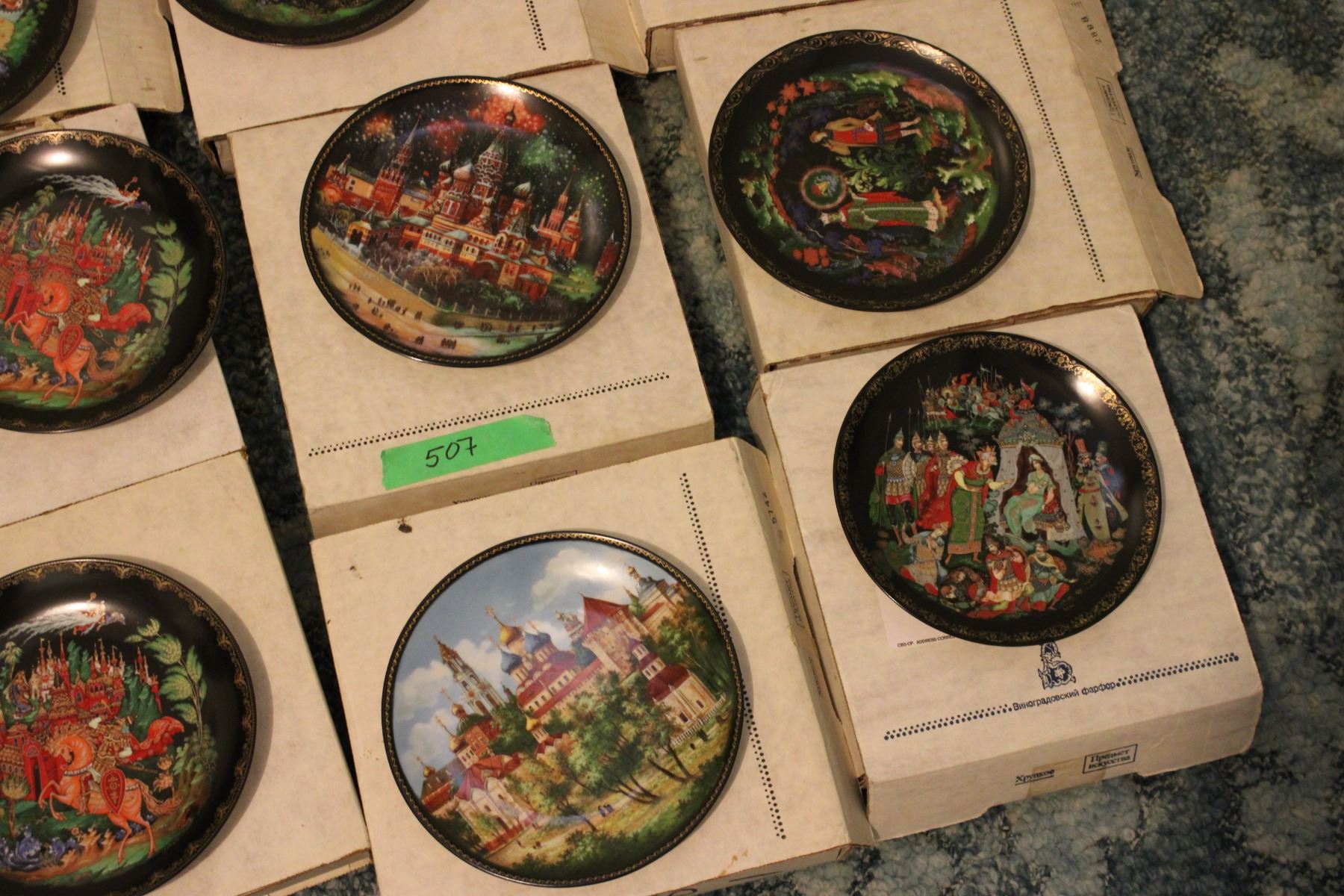 9 Collector Plates Collection in Boxes