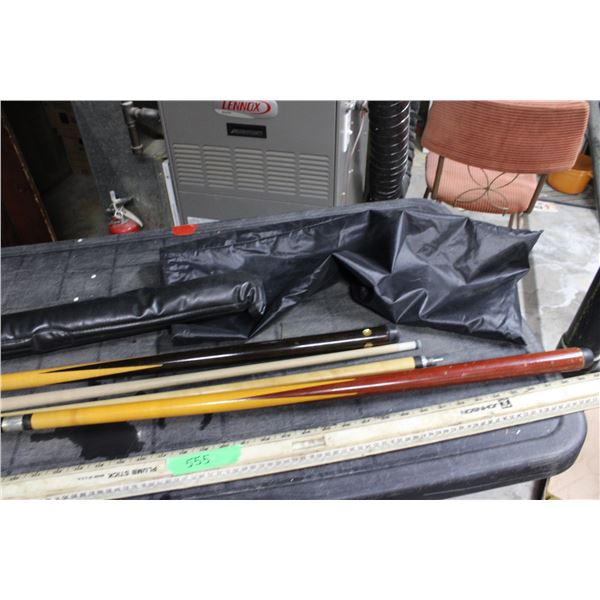 (2X THE MONEY) Pool Cues In Cases