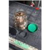 Image 1 : Jar of Pennies