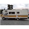 Image 8 : 0ZNOOND --  1978 DODGE SPORTSMAN MOTORHOME , White , 40204 TMU  KM's -NO RESERVE