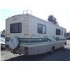 Image 8 : 0ZNOONG --  1996 FORD FLEETWOOD STORM 30' MOTORHOME, , White , 116333  KM's - NO RESERVE