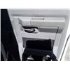 Image 19 : 0ZNOONI --  2011 FORD ECONOLINE E450 S.D. CUTAWAY VAN , White , 339207  KM's