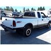 Image 5 : F4 --  2001 FORD F150 XL EXT CAB 4X4, , White , 319071  KM's