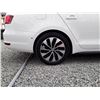 Image 18 : H6C --  2013 VW JETTA TSI HYBRID , White , 182393  KM's