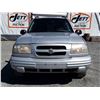 Image 2 : C3 --  1999 SUZUKI VITARA JX 4X4 , Silver , 165,234 MILES