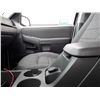 Image 44 : I3 --  2002 FORD EXPLORER XLS 4X4  , White , 167274  KM's