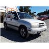 Image 3 : C3 --  1999 SUZUKI VITARA JX 4X4 , Silver , 165,234 MILES