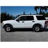 Image 8 : I3 --  2002 FORD EXPLORER XLS 4X4  , White , 167274  KM's