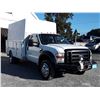 Image 4 : 0ZNOONC --  2008 FORD F450 TWIN TURBO DIESEL SUPER DUTY 4X4 UTILITY TRUCK , White , 173220  KM's