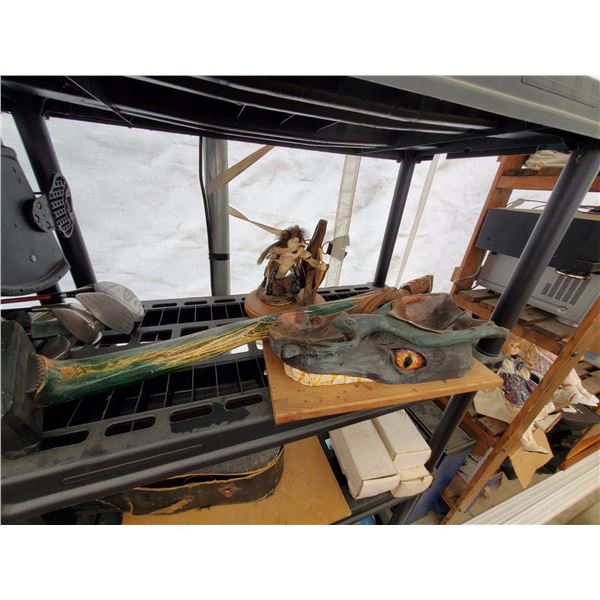 874 --  Lot of 3 Wooden Art Décor