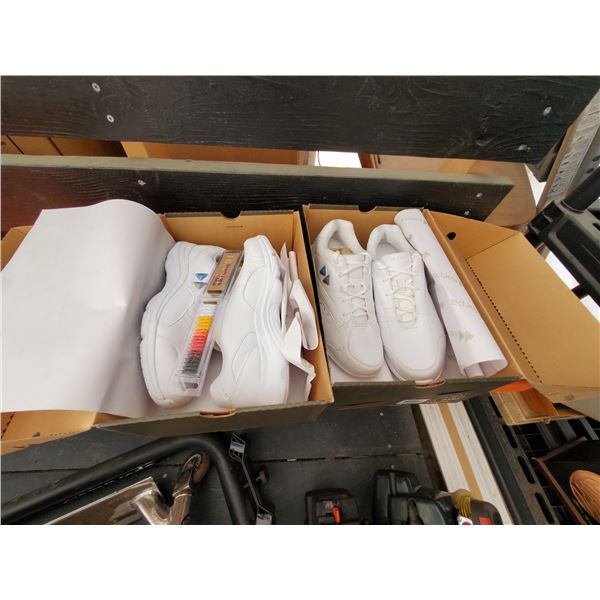 876 --  2 Pair of Brand New In the Box Kaepa Shoes