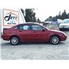 Image 4 : A4 --  2005 FORD FOCUS ZX4 , Red , 302496  KM's