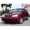 Image 9 : A4 --  2005 FORD FOCUS ZX4 , Red , 302496  KM's