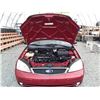 Image 19 : B5 --  2005 FORD FOCUS ZX4 , Red , 175413  KM's