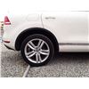 Image 18 : E3 --  2012 VW TOUAREG TDI AWD , White , 141542  KM's