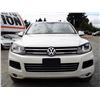 Image 2 : E3 --  2012 VW TOUAREG TDI AWD , White , 141542  KM's