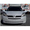 Image 2 : E1 --  2005 TOYOTA SIENNA CE , White , 170765  KM's