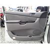 Image 32 : E1 --  2005 TOYOTA SIENNA CE , White , 170765  KM's