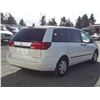 Image 5 : E1 --  2005 TOYOTA SIENNA CE , White , 170765  KM's