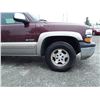 Image 16 : G4 --  2000 CHEVROLET SILVERADO 4X4 , Red , 232941  KM's