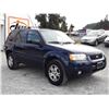 Image 3 : G3 --  2004 FORD ESCAPE LTD 4X4 , Blue , 209724  KM's