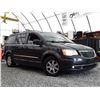 Image 10 : H1 --  2012 CHRYSLER TOWN & COUNTRY , Grey , 173810  KM's
