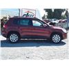 Image 4 : C6H --  2011 VW TIGUAN S AWD , Red , 229034  KM's