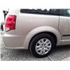 Image 18 : D6 --  2015 DODGE GRAND CARAVAN SE, GOLD, 174,128 KMS