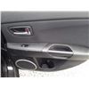 Image 23 : B5 --  2005 MAZDA 3  , Black , 155516  KM's