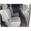 Image 25 : E1 --  2005 TOYOTA SIENNA CE , White , 170765  KM's