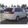 Image 5 : E1 --  2005 TOYOTA SIENNA CE , White , 170765  KM's