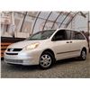 Image 9 : E1 --  2005 TOYOTA SIENNA CE , White , 170765  KM's