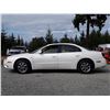 Image 8 : C4 --  2001 OLDSMOBILE AURORA , White , 146910  KM's