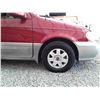 Image 17 : E4 --  2002 KIA SEDONA  , Red , 136724  KM's