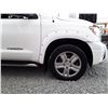 Image 19 : H2 --  2008 TOYOTA TUNDRA CREW CAB 4X4 , White , 349780  KM's