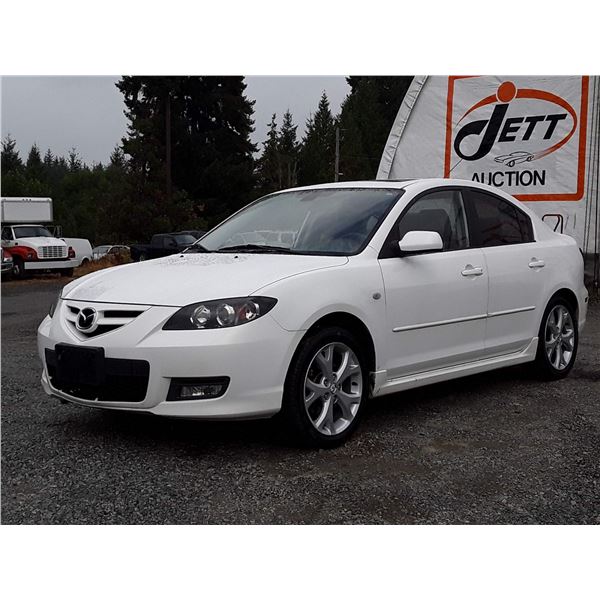 D5 --  2007 MAZDA 3 , White , 273472  KM's