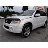 Image 1 : C4 --  2006 SUZUKI GRAND VITARA LUXURY 4X4 , White , 244117  KM's