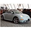 Image 10 : B2 --  2003 VOLKSWAGEN NEW BEETLE GLS CONVERTIBLE , Blue , 173 143 MILES  KM's