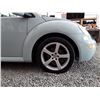 Image 21 : B2 --  2003 VOLKSWAGEN NEW BEETLE GLS CONVERTIBLE , Blue , 173 143 MILES  KM's
