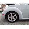 Image 22 : B2 --  2003 VOLKSWAGEN NEW BEETLE GLS CONVERTIBLE , Blue , 173 143 MILES  KM's