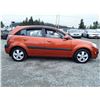 Image 4 : E3 --  2009 KIA RIO 5 SX  , Orange , 195856  KM's
